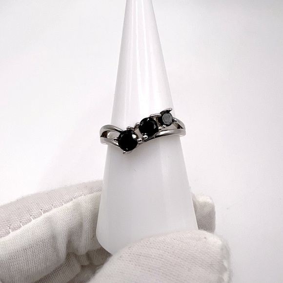 .925 Sterling Silver Black Cz Ring - Picture 1 of 14